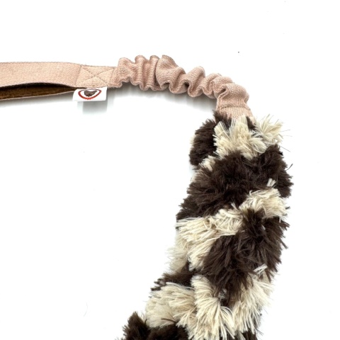 Szarpak Shaggy na amortyzatorze