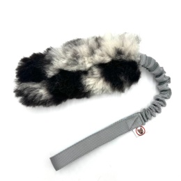 Szarpak z owczej skóry