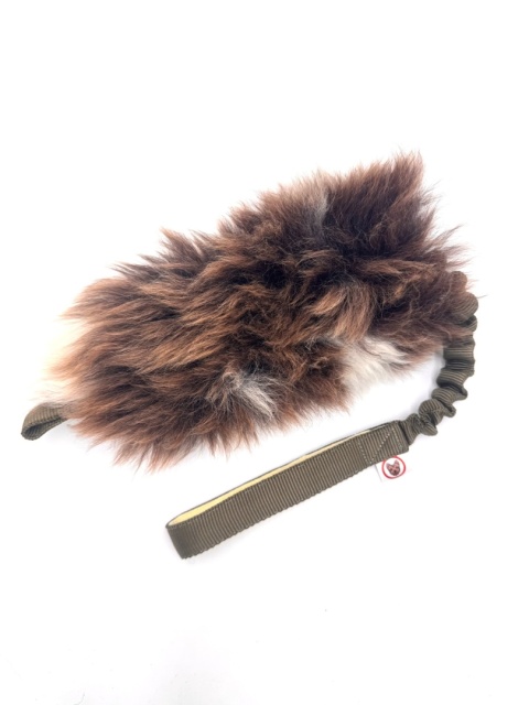 Szarpak z owczej skóry