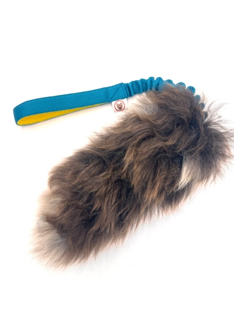 Szarpak z owczej skóry