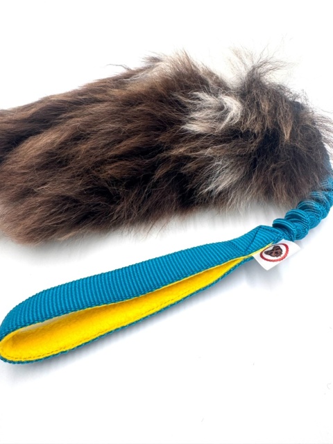 Szarpak z owczej skóry