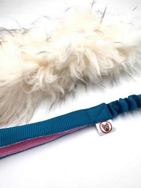 Szarpak z owczej skóry